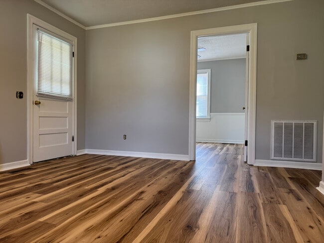 property at 822 Ford Ave