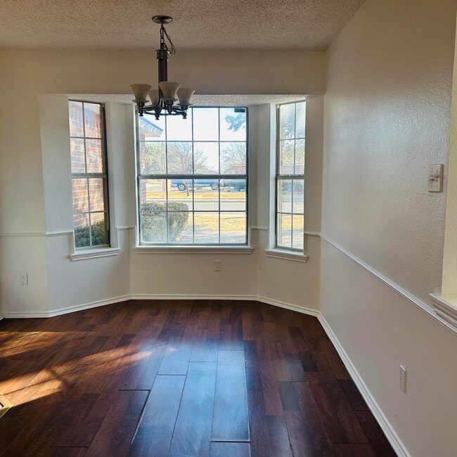 6114 10th St in Lubbock, TX - Building Photo - Building Photo