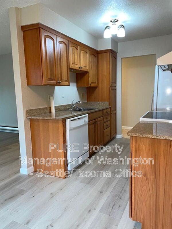 8626 26th Ave SW in Seattle, WA - Building Photo - Building Photo