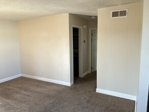 33951 Mariana Dr in Dana Point, CA - Building Photo - Building Photo