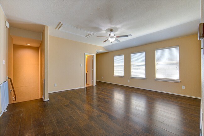 2002 Collins Rose Ct