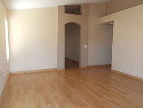 901 Oak Island Dr in North Las Vegas, NV - Building Photo - Building Photo