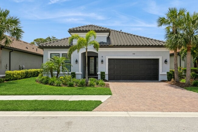 5581 Piccolo St in Nokomis, FL - Building Photo - Building Photo
