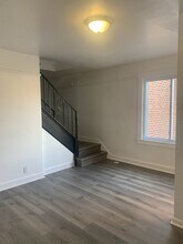 525 Sunnyside Ave in East Pittsburgh, PA - Building Photo - Building Photo