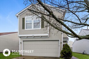 1235 Porchester Ln in Greenwood, IN - Building Photo