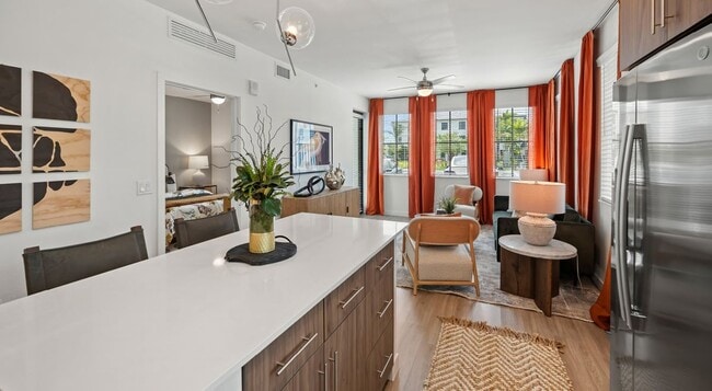 2085 S Congress Ave in Palm Springs, FL - Building Photo - Building Photo