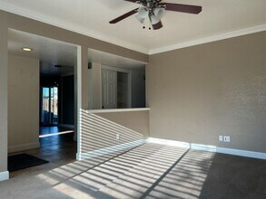 520 S Silver Ridge St in Ridgecrest, CA - Building Photo - Building Photo