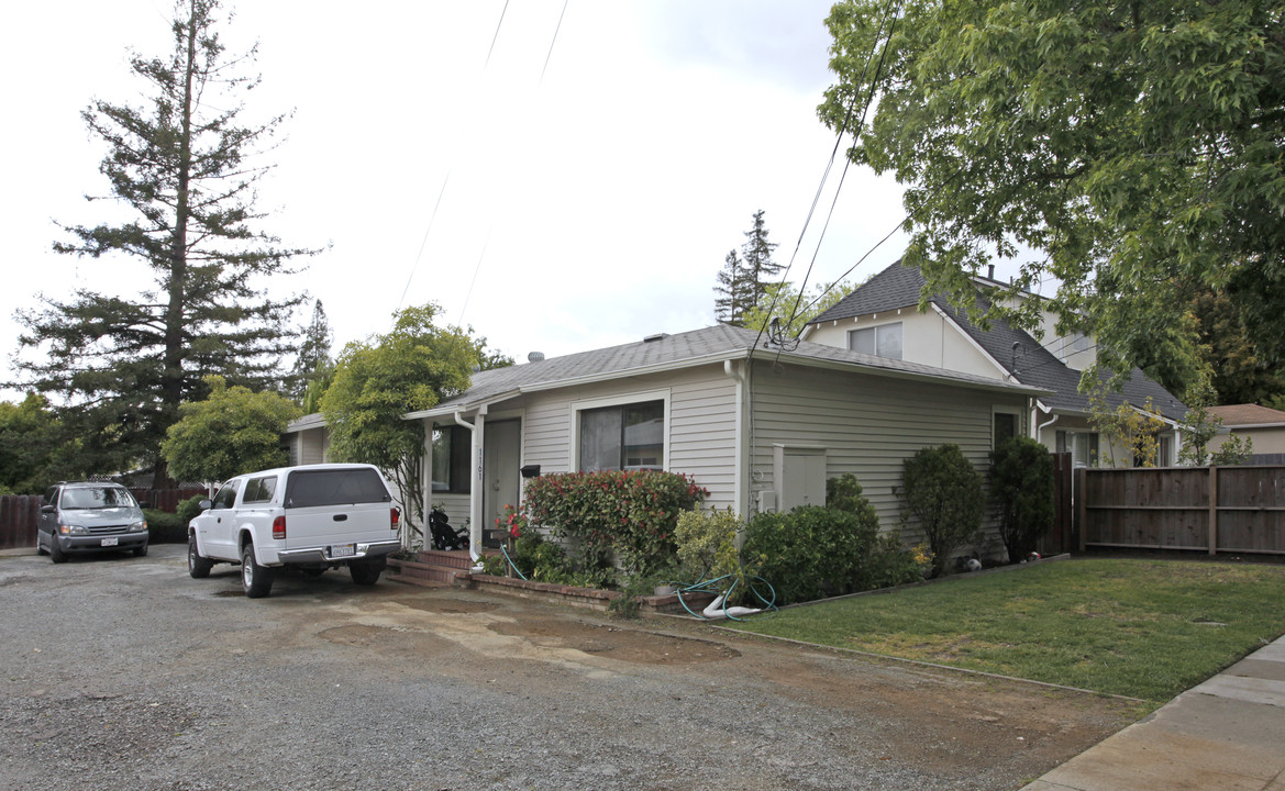 1161-1163 Junipero Ave in Redwood City, CA - Building Photo