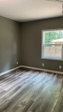 916 Cason St in Nacogdoches, TX - Building Photo - Building Photo