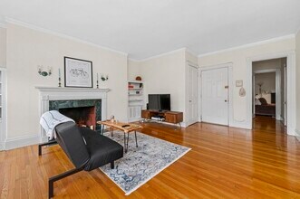 246 Beacon St in Boston, MA - Building Photo - Building Photo