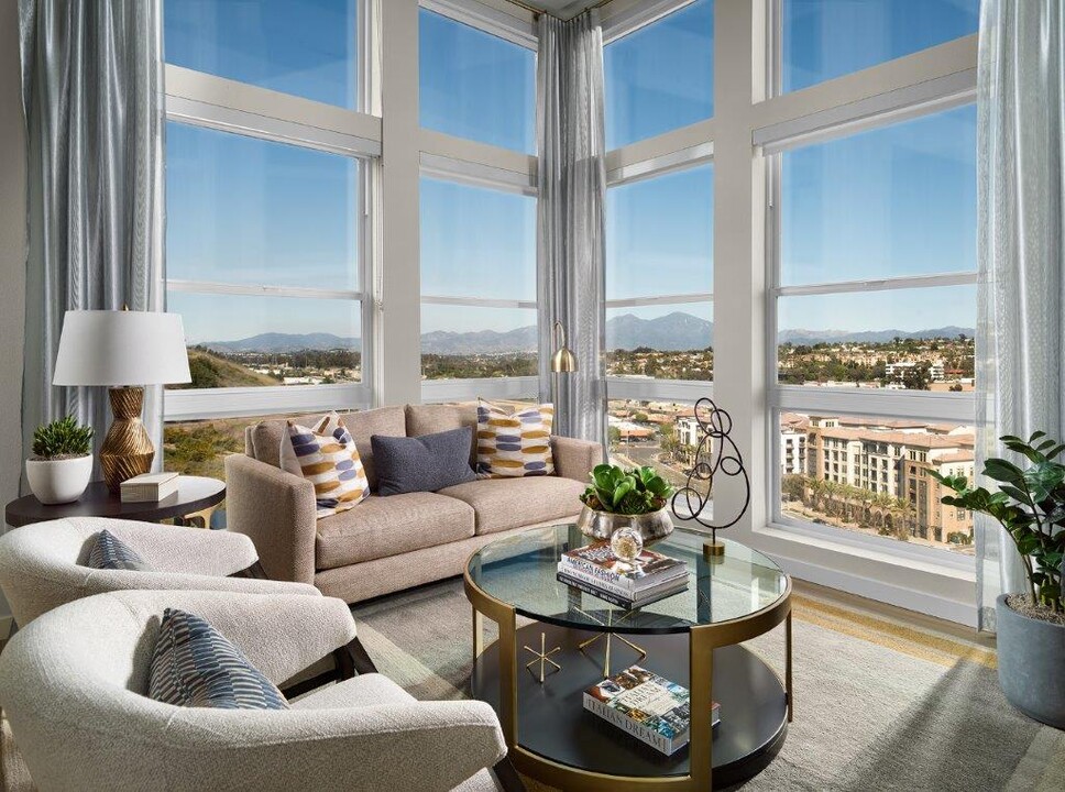 Blu Apartments in Laguna Niguel, CA - Building Photo