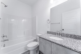 940 Ventnor Ave in Bentonville, AR - Building Photo - Building Photo