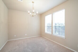 6831 Silver Shores Ln in Katy, TX - Building Photo - Building Photo