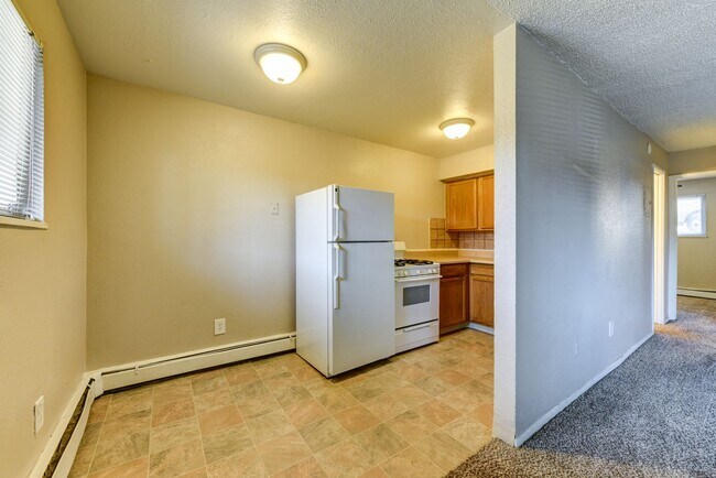LoHi Haven - Spacious 2 Bedroom Unit in Denver, CO - Foto de edificio - Interior Photo