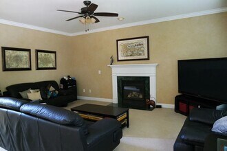 4931 Whitmore Pond Ln in Charlotte, NC - Building Photo - Building Photo