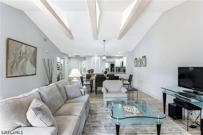 property at 5635 Turtle Bay Dr
