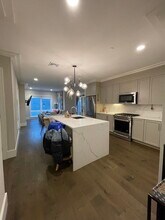214 Market St in Boston, MA - Building Photo - Building Photo