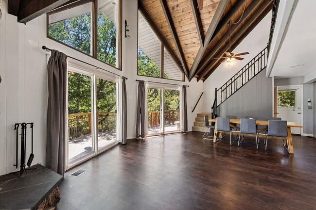 property at 27622 W Shore Rd