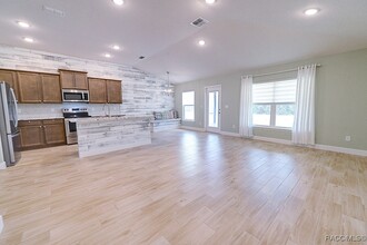 625 W Rexford Dr in Beverly Hills, FL - Building Photo - Building Photo