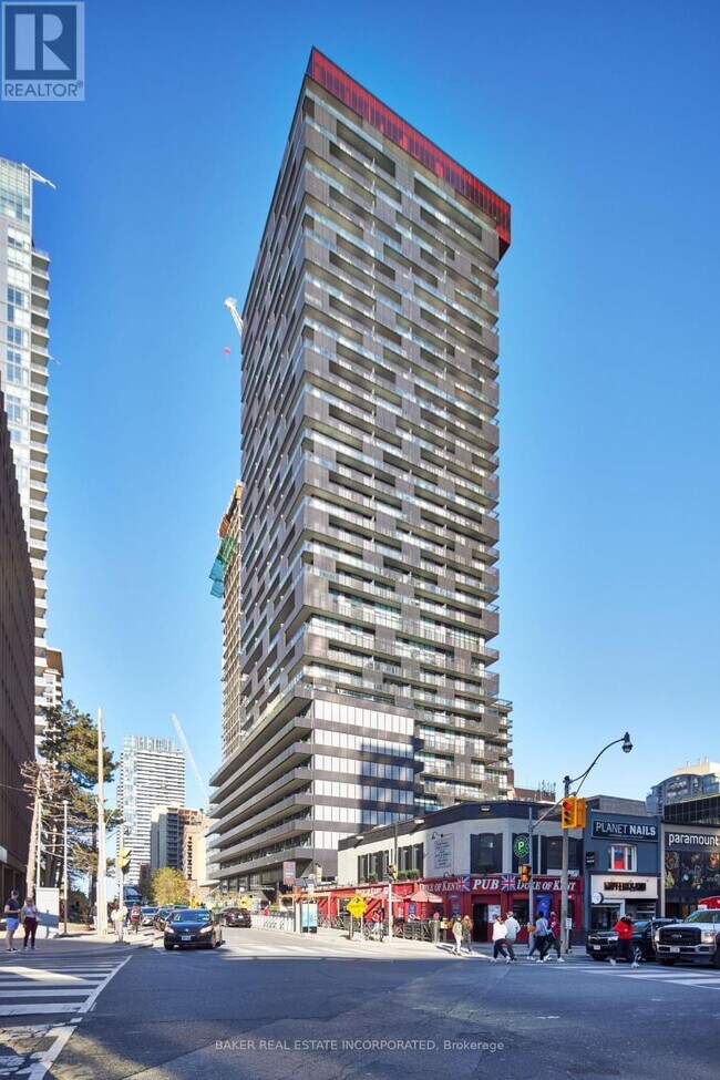 property at 15-615 Roehampton Ave