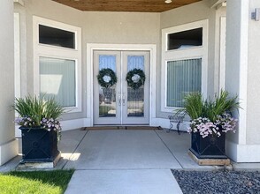 3813 W 48th Ave in Kennewick, WA - Building Photo - Building Photo