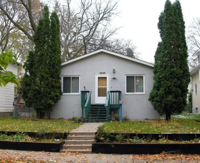 property at 3526 N Newton Ave