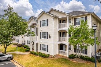 The Grove at Greenleaf in Conyers, GA - Foto de edificio - Building Photo