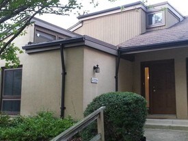11222 Snowflake Ct, Unit A in Columbia, MD - Building Photo