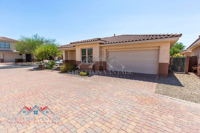 13562 W Cypress St in Goodyear, AZ - Building Photo - Building Photo