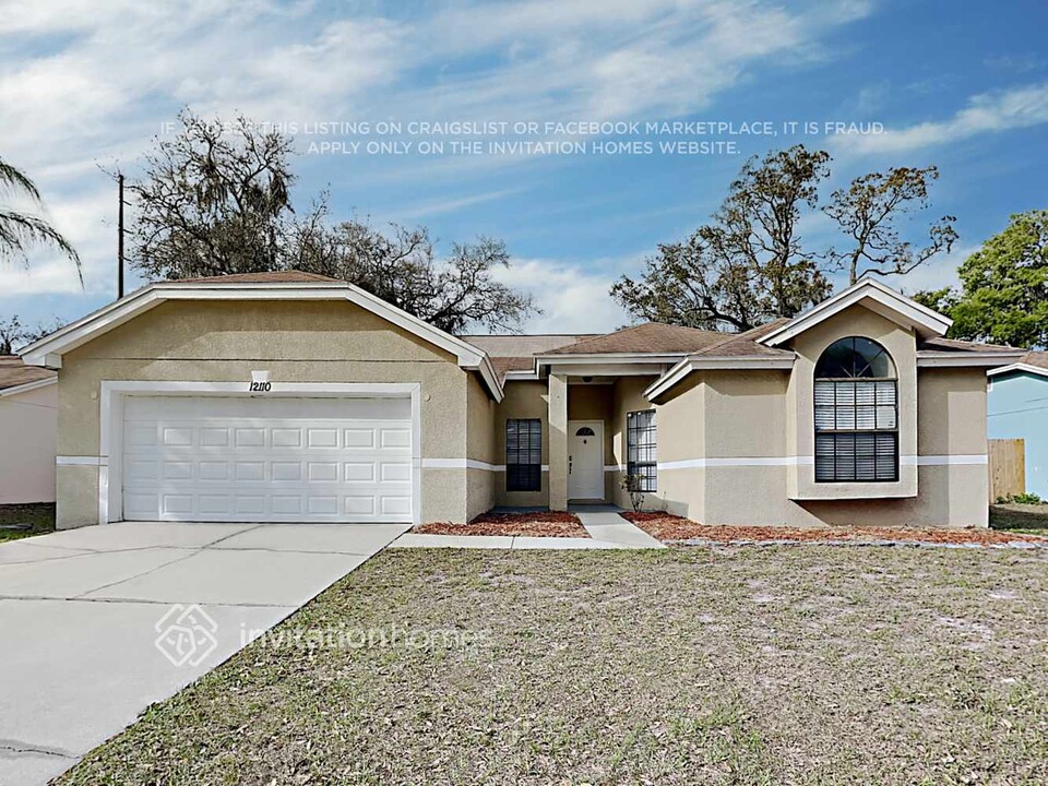 12110 Fruitwood Dr in Riverview, FL - Building Photo