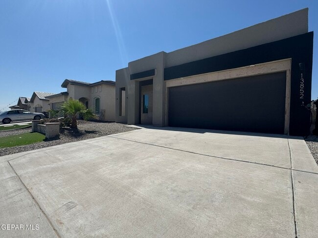 13852 Paseo Alegre Ave in Horizon City, TX - Building Photo - Building Photo