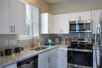 The Reserve at Meadowmont Apartments in Chapel Hill, NC - Building Photo - Building Photo