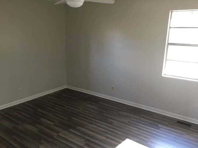 property at 250 Greenleaf St SW