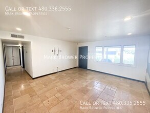 6827 E Vernon Ave in Scottsdale, AZ - Building Photo - Building Photo