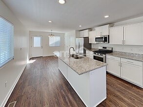 7893 S Gaea Ct in West Jordan, UT - Building Photo - Building Photo