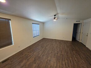 1960 Granada Dr in Bullhead City, AZ - Building Photo - Building Photo