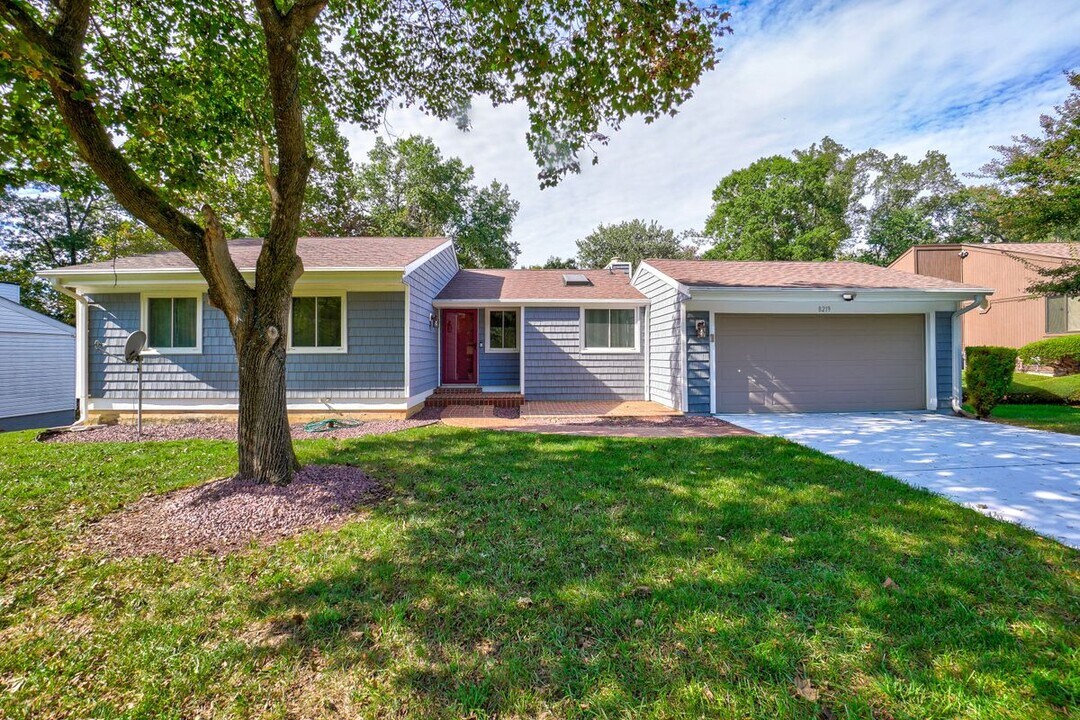 8219 Cagle Rd in Fort Washington, MD - Building Photo