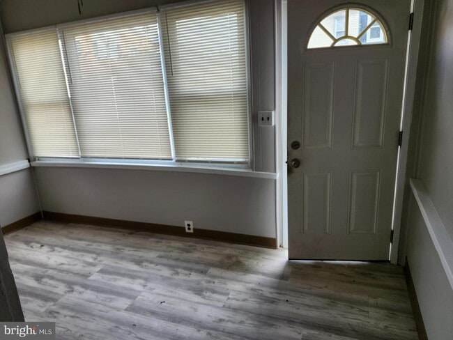 property at 602 Powell St