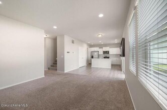 1102 S Best Rd in Spokane Valley, WA - Building Photo - Building Photo