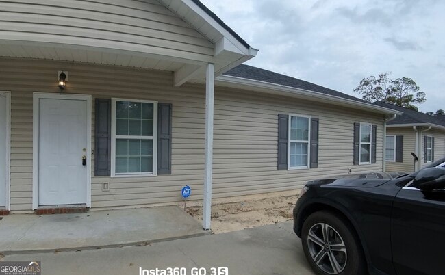 property at 119 Hobbs St