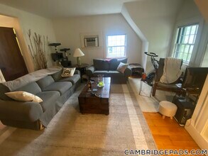 115 Upland Rd in Cambridge, MA - Building Photo - Building Photo
