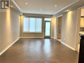 161 Damselfly Way in Ottawa, ON - Building Photo - Building Photo