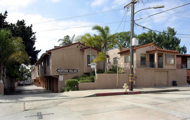 Horton Villas in San Diego, CA - Foto de edificio - Building Photo