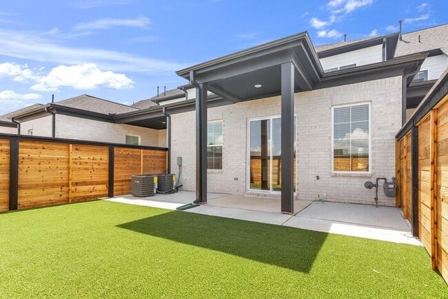 4859 Chatelet Dr in Olive Branch, MS - Building Photo - Building Photo