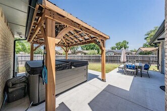 6217 Scenic Dr in Rowlett, TX - Building Photo - Building Photo