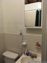 163 Summer St, Unit 3 in Somerville, MA - Building Photo - Building Photo