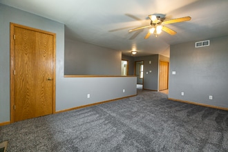 3061 Stellar Eagle Dr in Dubuque, IA - Building Photo - Building Photo