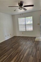 2555 Chateau Ln in Tallahassee, FL - Building Photo - Building Photo