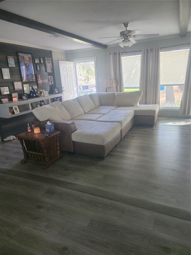 property at 10211 FM 1458 Rd