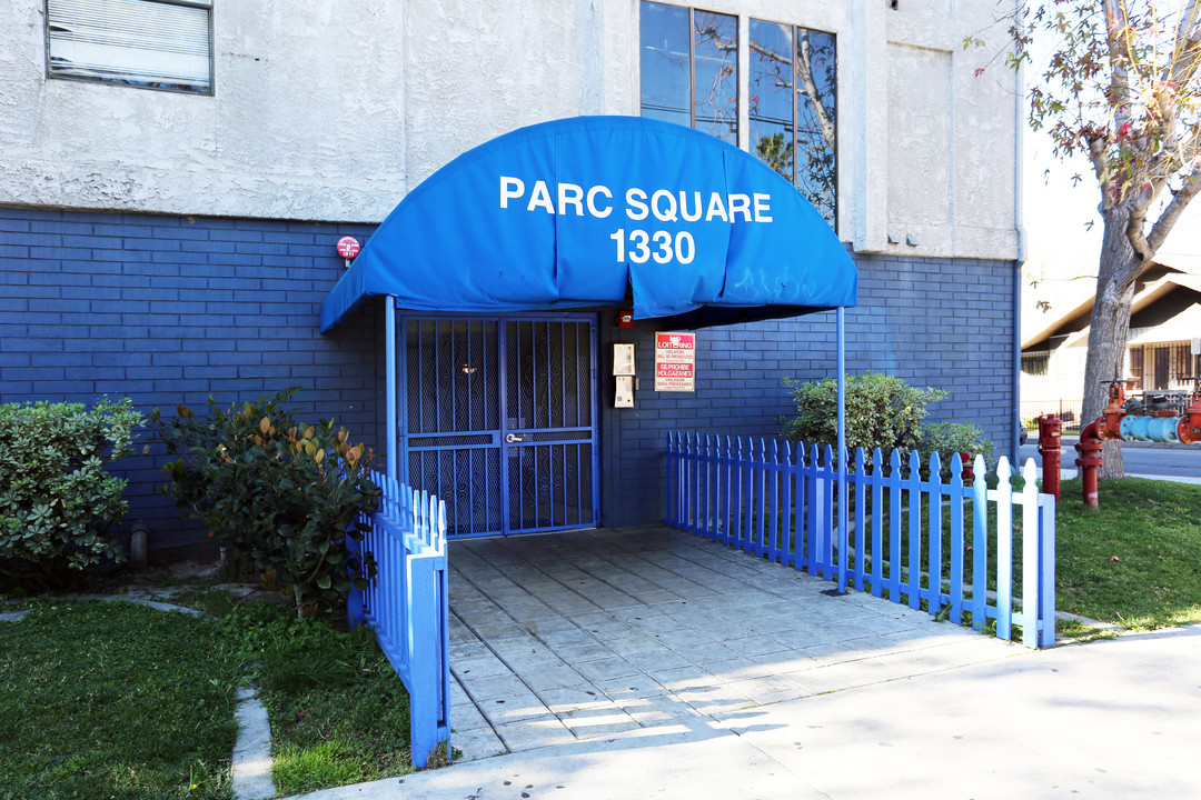 Parc Square Apartments in Santa Ana, CA - Building Photo